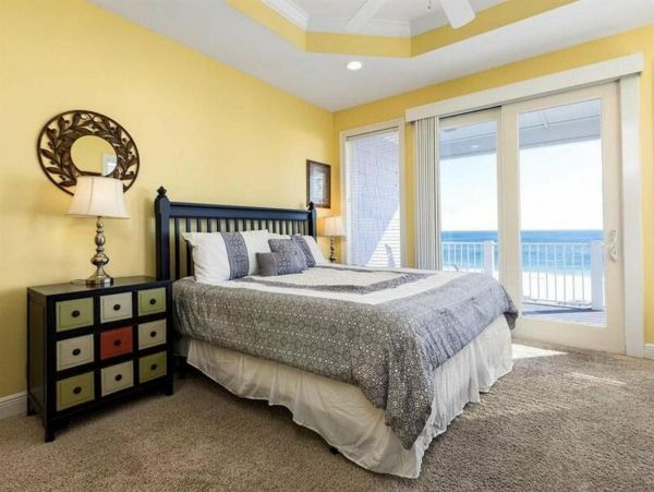 Eight Bedroom Beach Or Rent Both Sides of Duplex