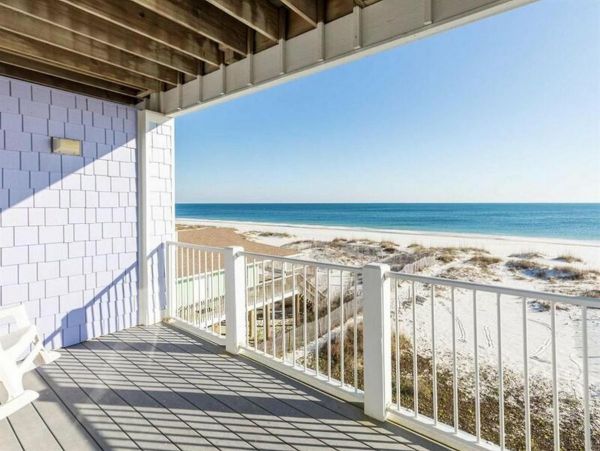 Eight Bedroom Beach Or Rent Both Sides of Duplex