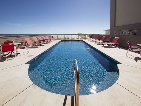 On Beach Gulf Shores Vacation Home Sleeps 56 Guests