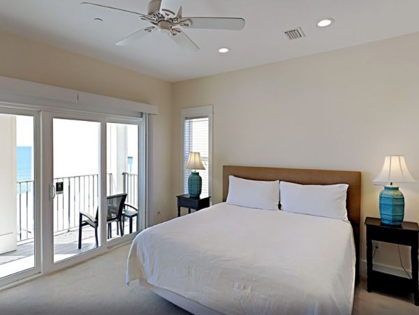 On Beach Gulf Shores Vacation Home Sleeps 56 Guests