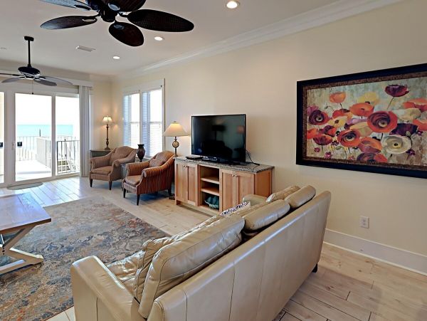 On Beach Gulf Shores Vacation Home Sleeps 56 Guests