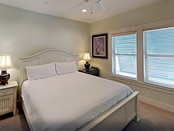 On Beach Gulf Shores Vacation Home Sleeps 56 Guests