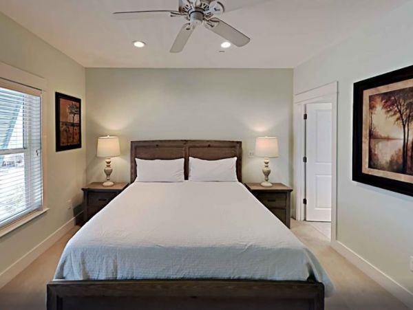 On Beach Gulf Shores Vacation Home Sleeps 56 Guests