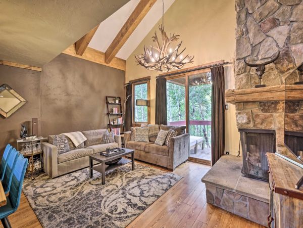 Elegant Vail Vacation Home Eight Guests Mountain Views