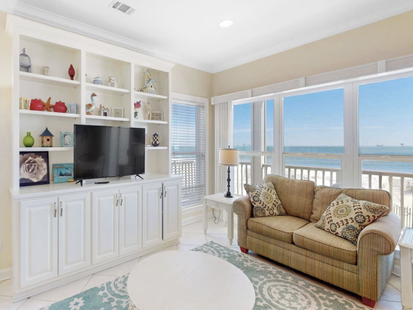 Fort Morgan Beachfront Vacation Rental - Gulf Shores Pet Friendly Beach House