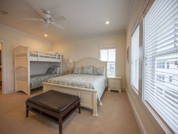 Beach House with Private Pool Can Sleep 44!
