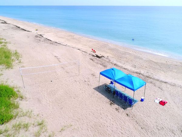 Beach Front 9 Bedroom Home with Private Pool & Views