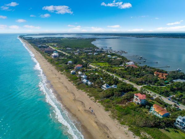Beach Front 9 Bedroom Home with Private Pool & Views
