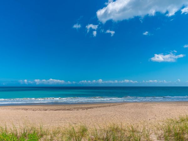 Beach Front 9 Bedroom Home with Private Pool & Views