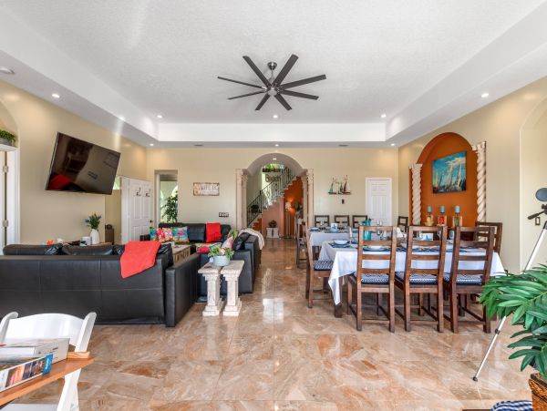 Beach Front 9 Bedroom Home with Private Pool & Views