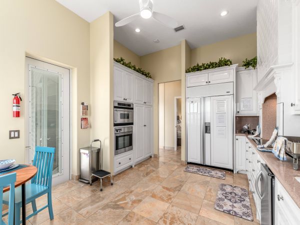 Beach Front 9 Bedroom Home with Private Pool & Views