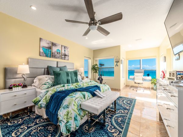Beach Front 9 Bedroom Home with Private Pool & Views