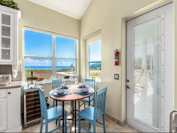 Beach Front 9 Bedroom Home with Private Pool & Views