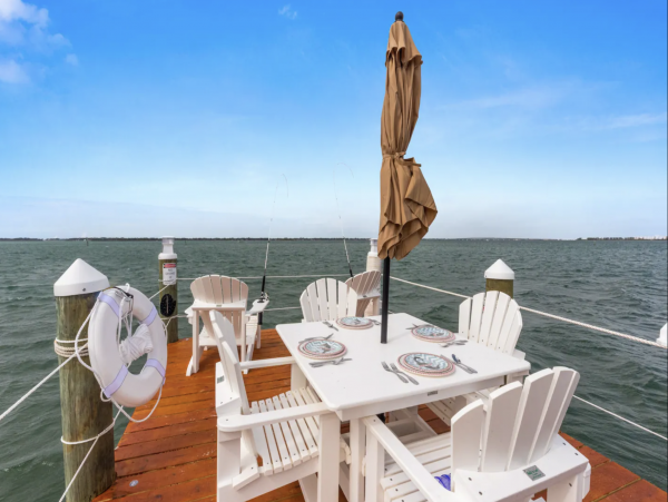 Beachfront  8 Bedroom Luxury  Beach House