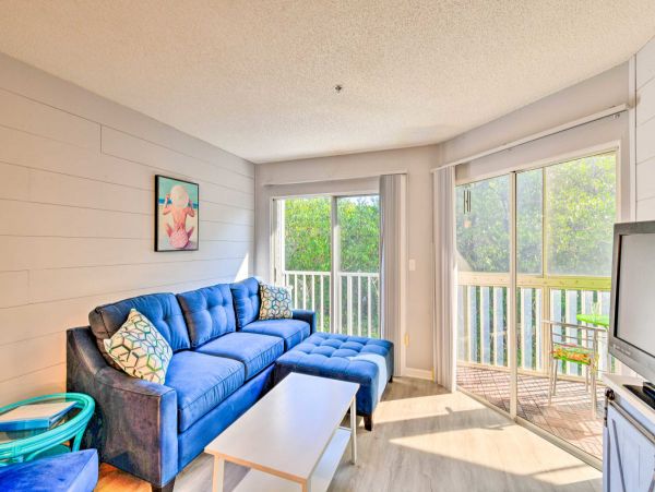 Vacation Condo On Anna Maria Island Sleeps 6 Guests