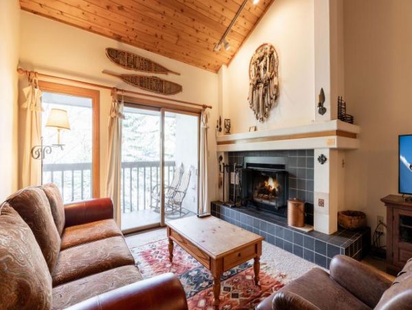 Beaver Creek Ski in SKi Out 2 bedroom plus loft