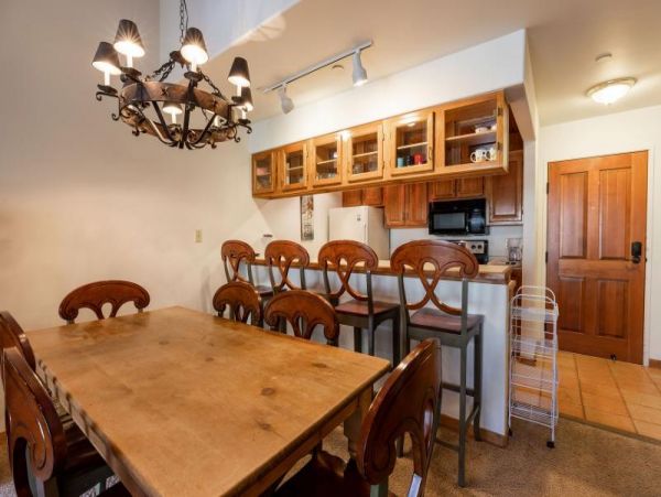 Beaver Creek Ski in SKi Out 2 bedroom plus loft