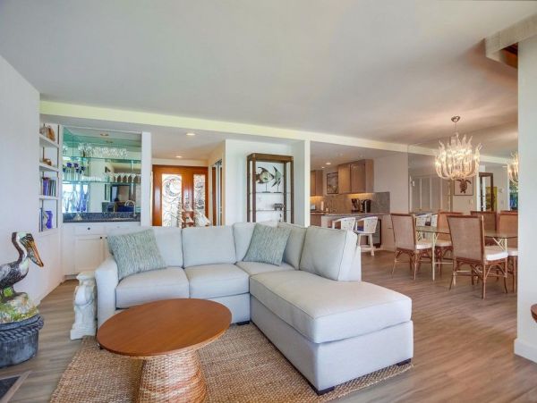 San Diego Beach Communities North Condo 996192