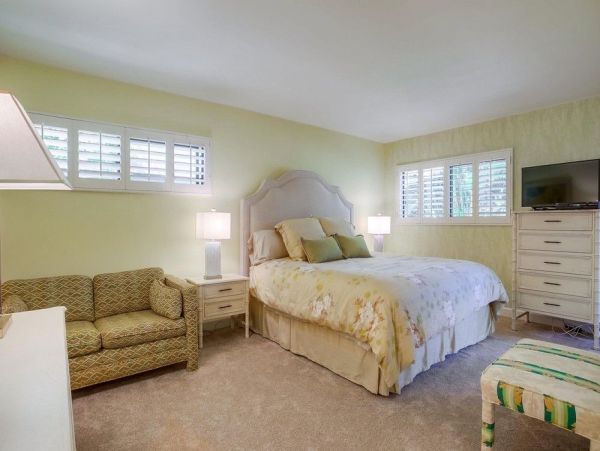 San Diego Beach Communities North Condo 996192
