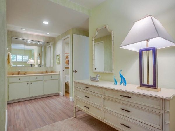 San Diego Beach Communities North Condo 996192