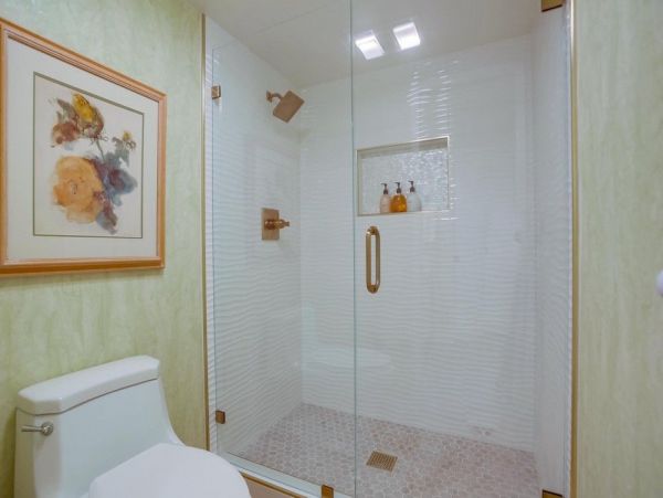 San Diego Beach Communities North Condo 996192
