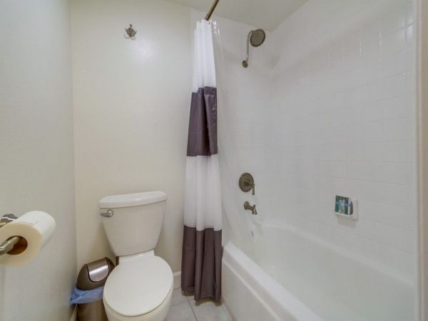 San Diego Beach Communities North Condo 996193