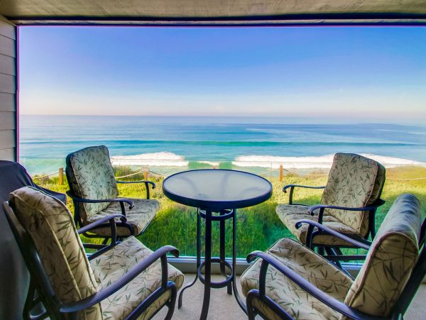 San Diego Beach Communities North Condo 996194