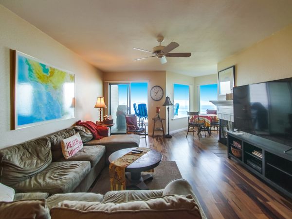 San Diego Beach Communities North Condo 996194