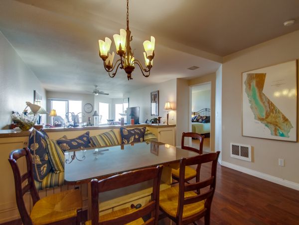 San Diego Beach Communities North Condo 996194
