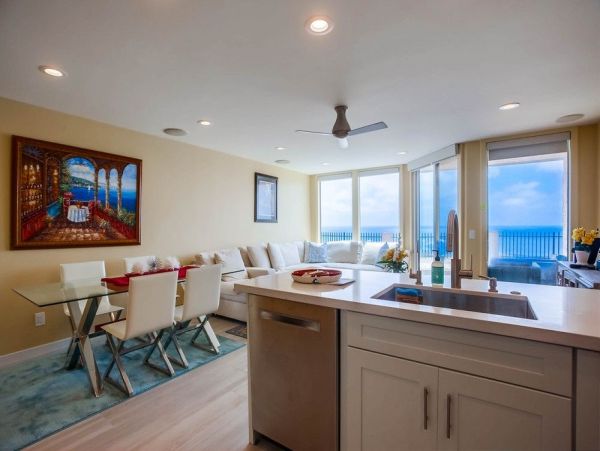 San Diego Beach Communities North Condo 996195