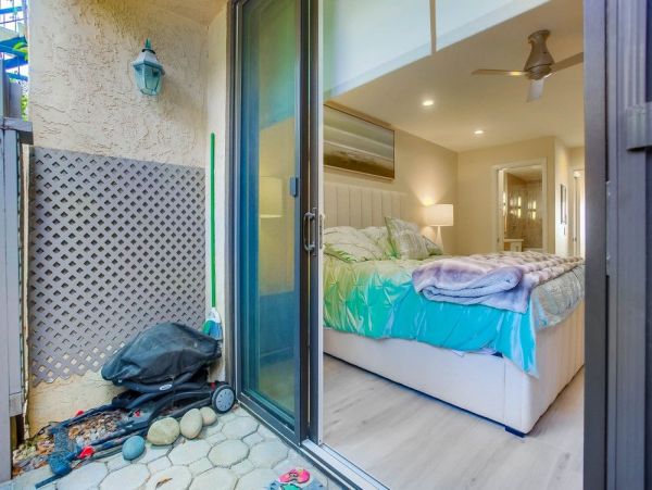 San Diego Beach Communities North Condo 996195