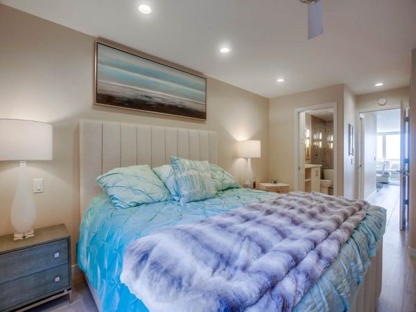 San Diego Beach Communities North Condo 996195