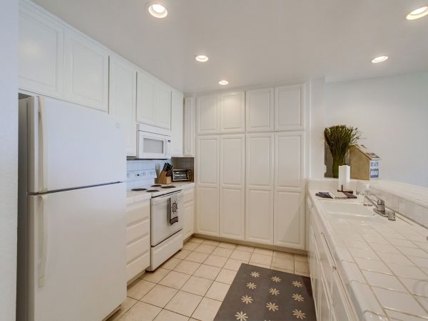 San Diego Beach Communities North Condo 996196