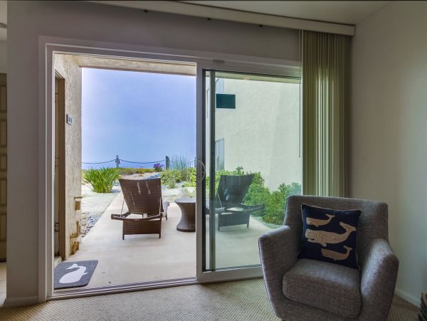 San Diego Beach Communities North Condo 996196