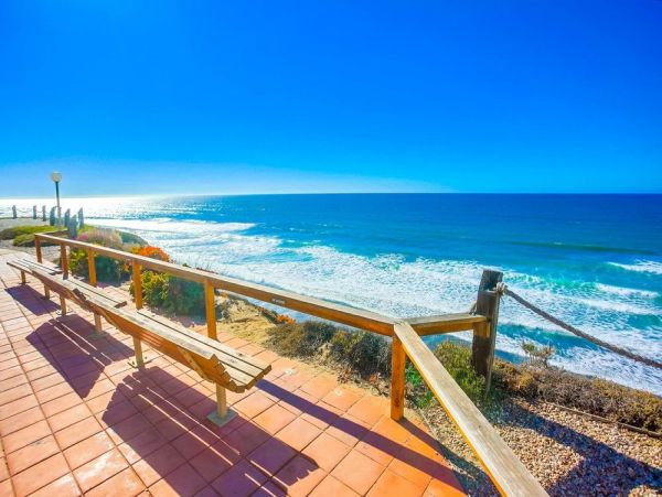 San Diego Beach Communities North Condo 996197