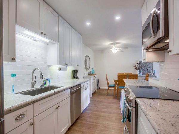 San Diego Beach Communities North Condo 996197