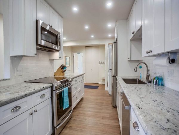 San Diego Beach Communities North Condo 996197