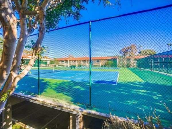 San Diego Beach Communities North Condo 996197