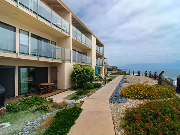 San Diego Beach Communities North Condo 996198