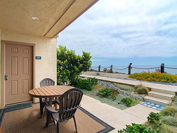 San Diego Beach Communities North Condo 996198