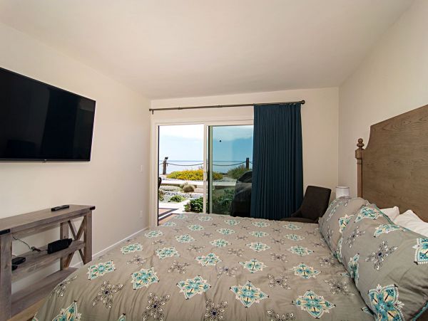 San Diego Beach Communities North Condo 996198
