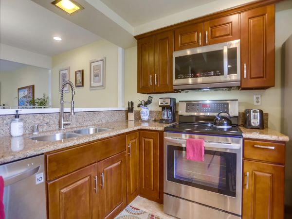 San Diego Beach Communities North Condo 996199