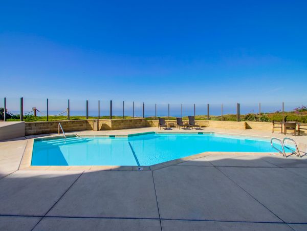San Diego Beach Communities North Condo 996202