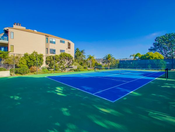 San Diego Beach Communities North Condo 996202