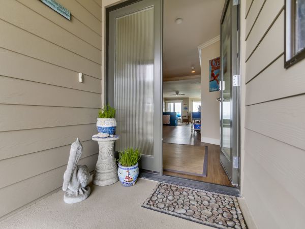 San Diego Beach Communities North Condo 996202
