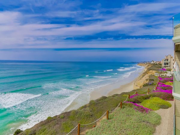 San Diego Beach Communities North Condo 996202