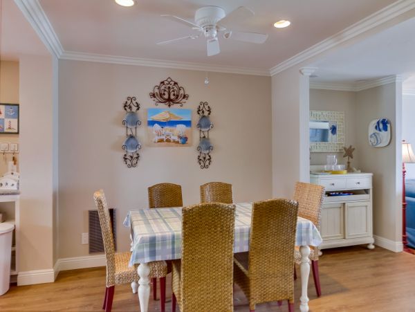 San Diego Beach Communities North Condo 996202