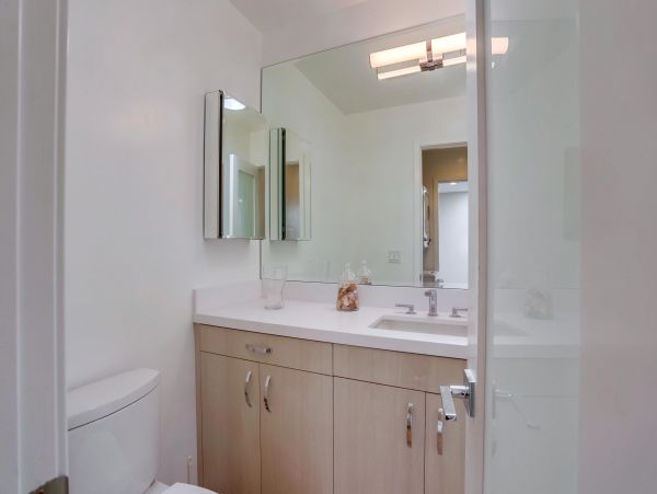 San Diego Beach Communities North Condo 996203