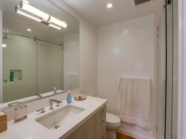 San Diego Beach Communities North Condo 996203