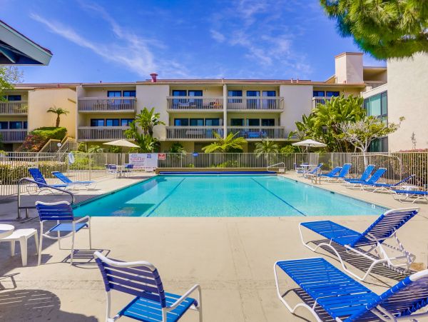 San Diego Beach Communities North Condo 996203